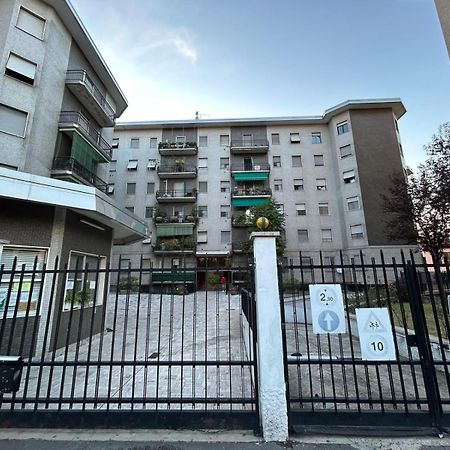 Your Home In Milan - Elegant & Comfortable Stay מראה חיצוני תמונה